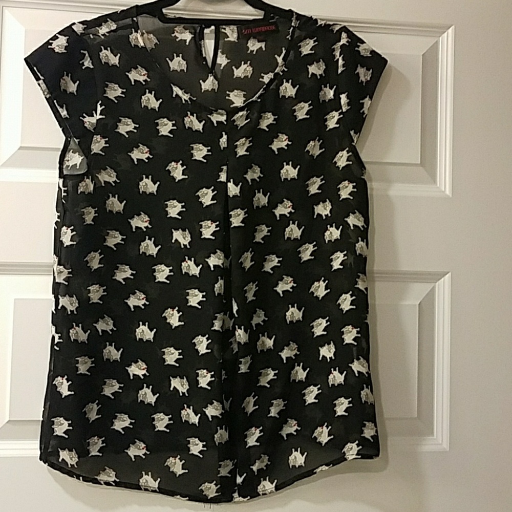 Shirt with dogs on it!